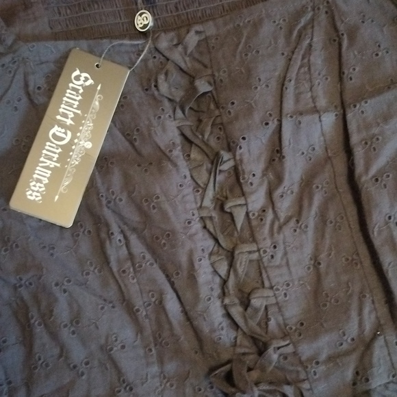 Renaissance Black Victorian Blouse - Picture 2 of 4